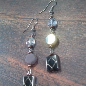 TRIPLE CRYSTAL EARRINGS